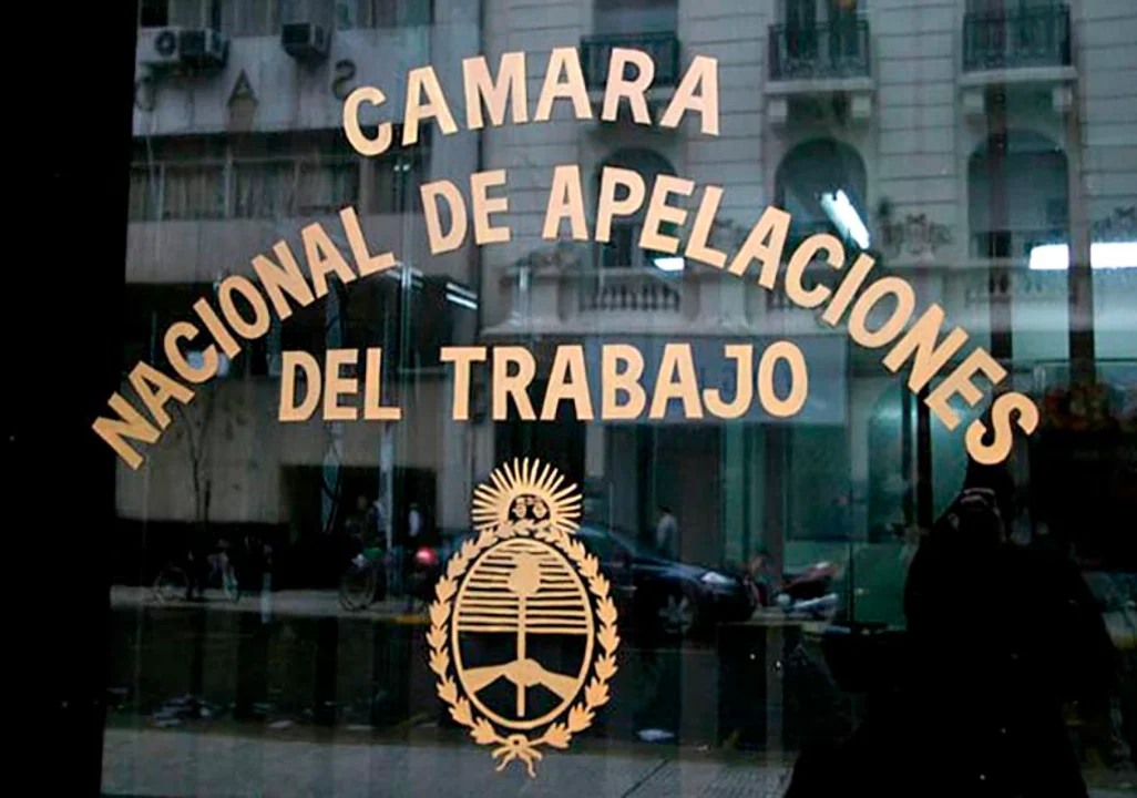 La Justicia fren&oacute; la reforma laboral: qu&eacute; puntos del DNU de Milei quedaron suspendidos